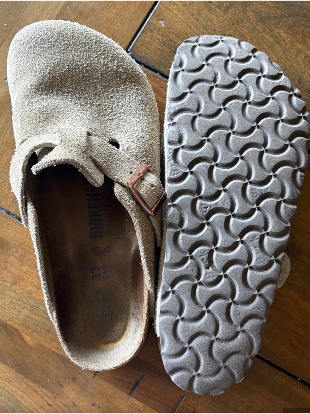 Birkenstock Bostons size 37 - Picture 2 of 5